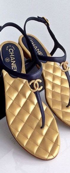 chanel nu pied|Chanel sandales souliers.